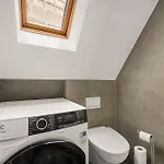 - Charming 3 Bedroom With Views! Appartement Bergen