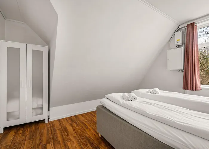 公寓 - Charming 3 Bedroom With Views! *