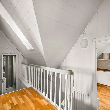 Daire - Charming 3 Bedroom With Views!